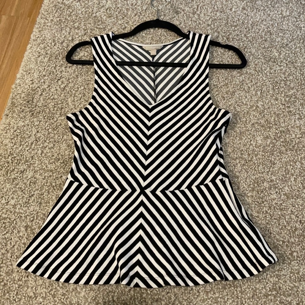 Banana republic black and cream peplum top size 4